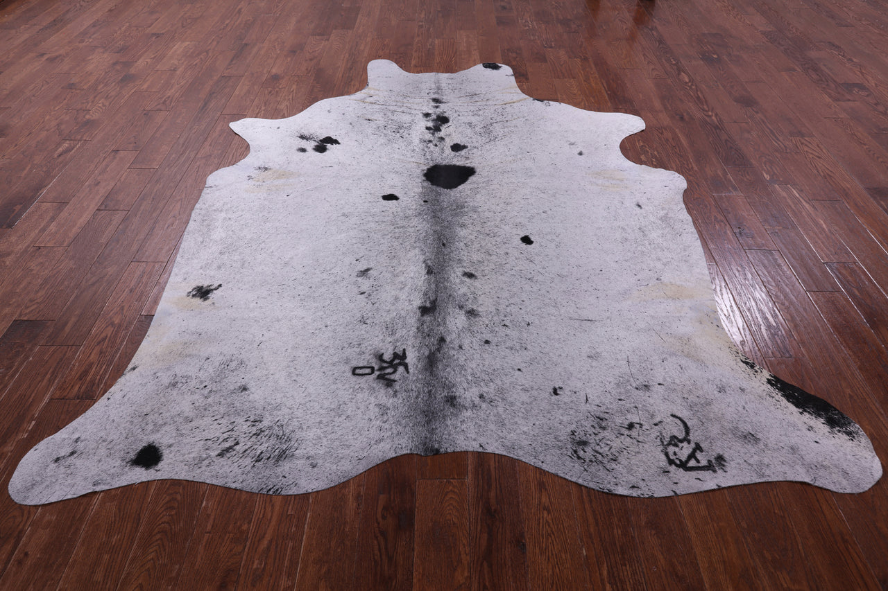 Black Salt & Pepper Natural Cowhide Rug - XX-Large 8' 4"H x 7' 0"W