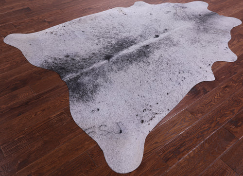 Black Salt & Pepper Natural Cowhide Rug - X-Large 7' 5