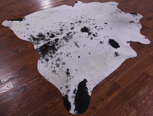 Black Salt & Pepper Natural Cowhide Rug - XX-Large 8' 1