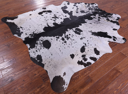 Black Salt & Pepper Natural Cowhide Rug - XX-Large 7' 11