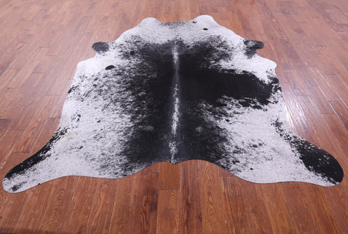 Black Salt & Pepper Natural Cowhide Rug - XX-Large 7' 8