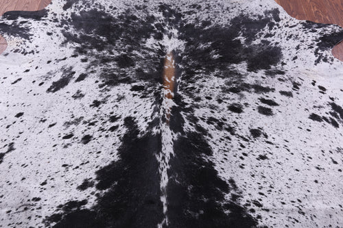 Black Salt & Pepper Natural Cowhide Rug - X-Large 7' 0