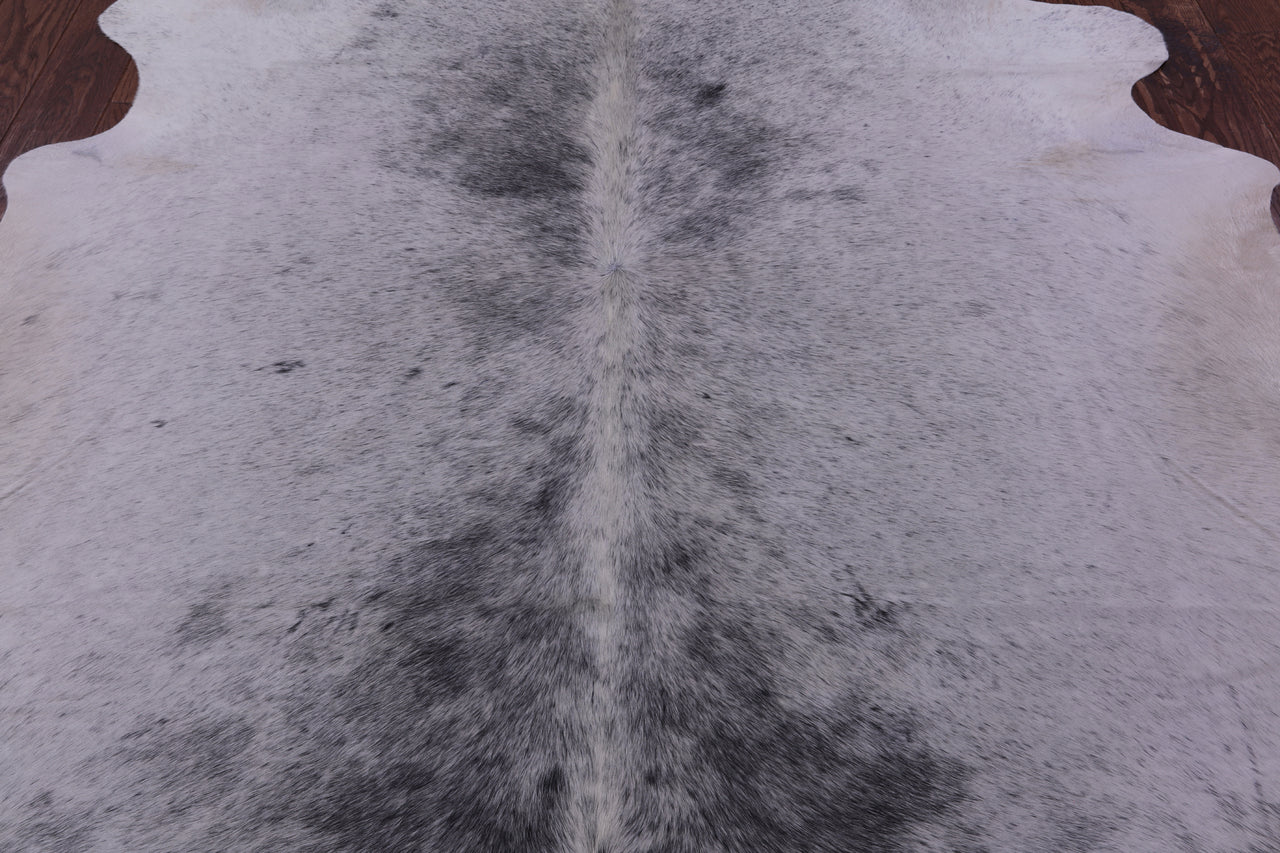 Black Salt & Pepper Natural Cowhide Rug - XX-Large 8' 1"H x 6' 9"W