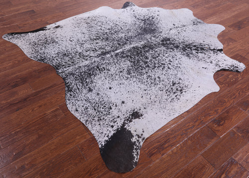 Black Salt & Pepper Natural Cowhide Rug - X-Large 7' 1