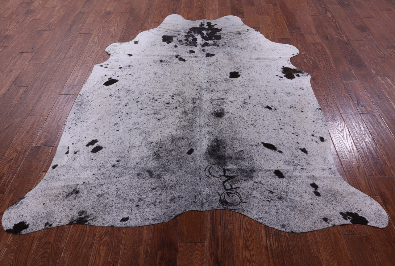 Brown Salt & Pepper Natural Cowhide Rug - X-Large 7' 3"H x 6' 0"W