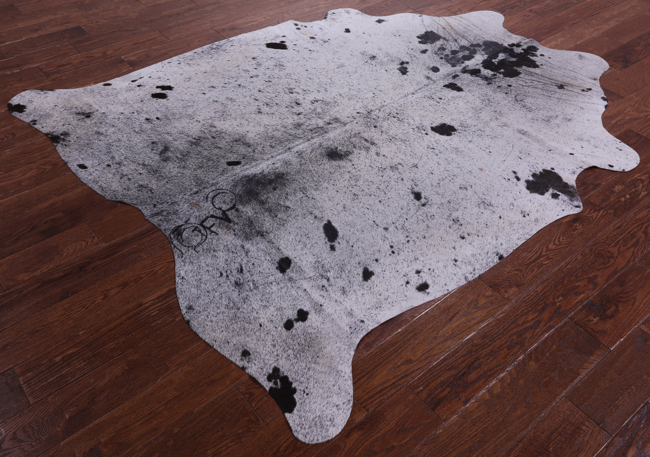 Brown Salt & Pepper Natural Cowhide Rug - X-Large 7' 3"H x 6' 0"W