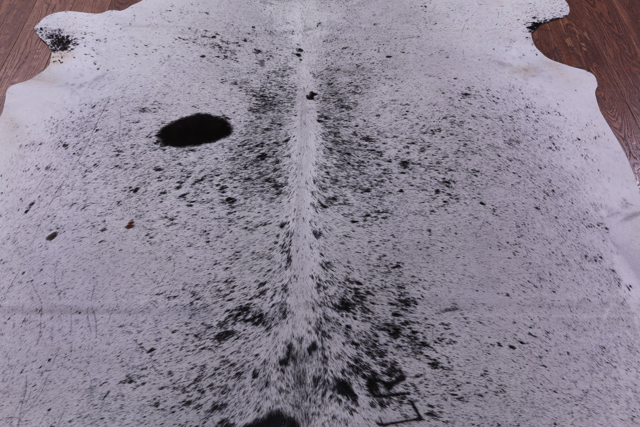 Black Salt & Pepper Natural Cowhide Rug - XX-Large 7' 10"H x 6' 6"W