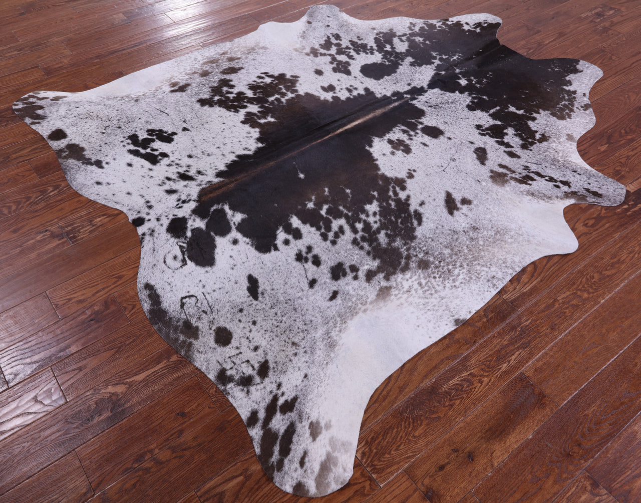 Brown Salt & Pepper Natural Cowhide Rug - X-Large 7' 2"H x 6' 8"W