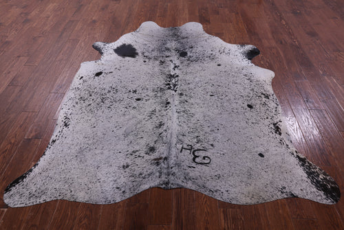 Black Salt & Pepper Natural Cowhide Rug - X-Large 7' 2