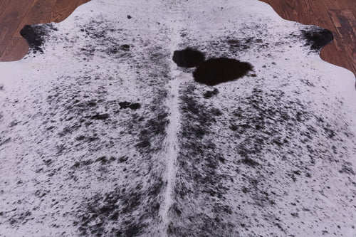Black Salt & Pepper Natural Cowhide Rug - X-Large 7' 0