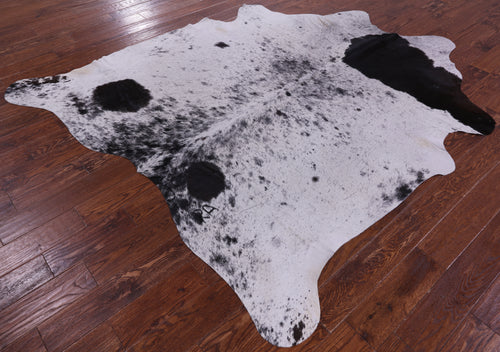 Black Salt & Pepper Natural Cowhide Rug - XX-Large 7' 10