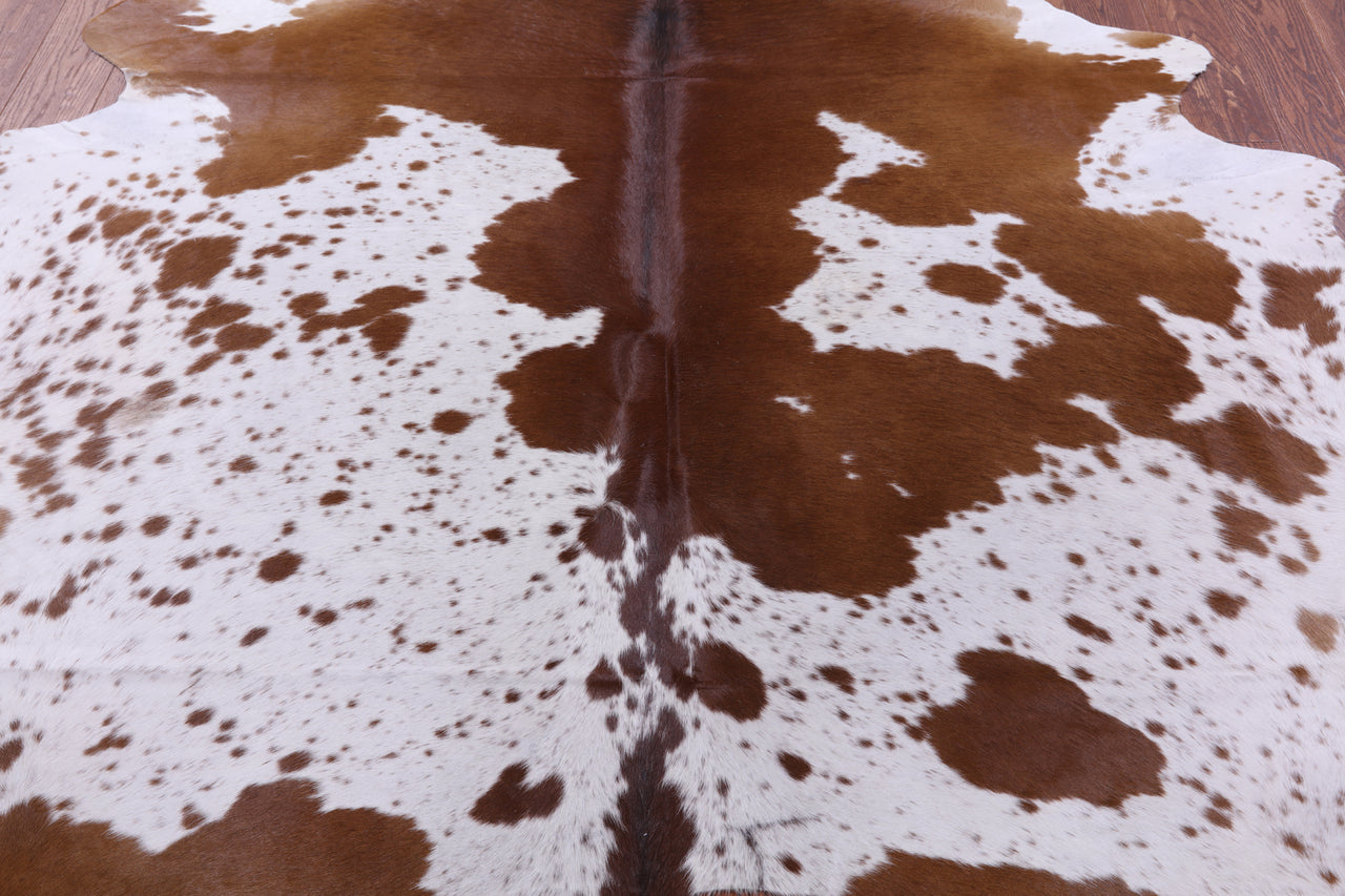 Brown Salt & Pepper Natural Cowhide Rug - X-Large 7' 1"H x 6' 10"W