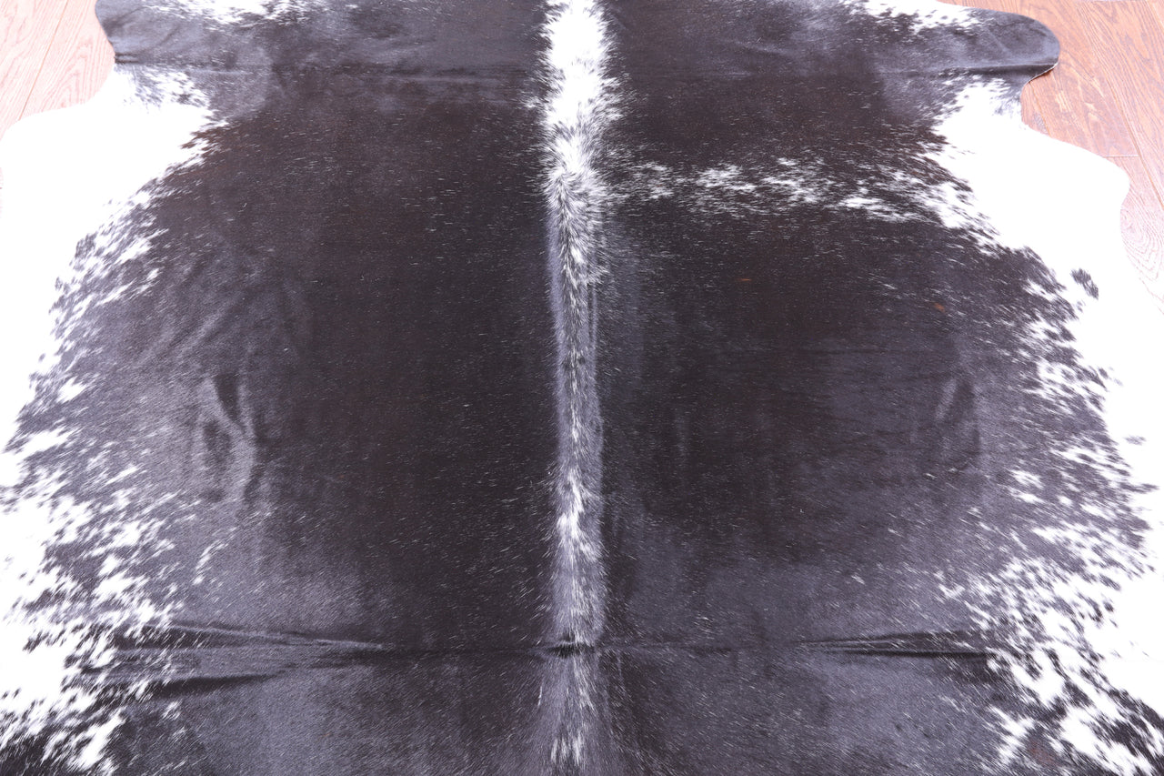 Black Salt & Pepper Natural Cowhide Rug - X-Large 7' 0"H x 6' 0"W