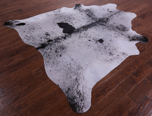 Black Salt & Pepper Natural Cowhide Rug - X-Large 7' 6