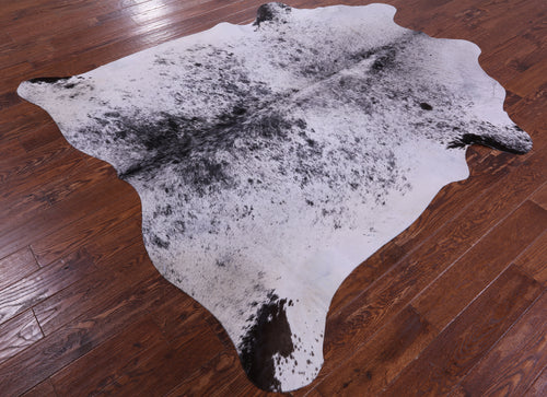 Black Salt & Pepper Natural Cowhide Rug - X-Large 7' 5