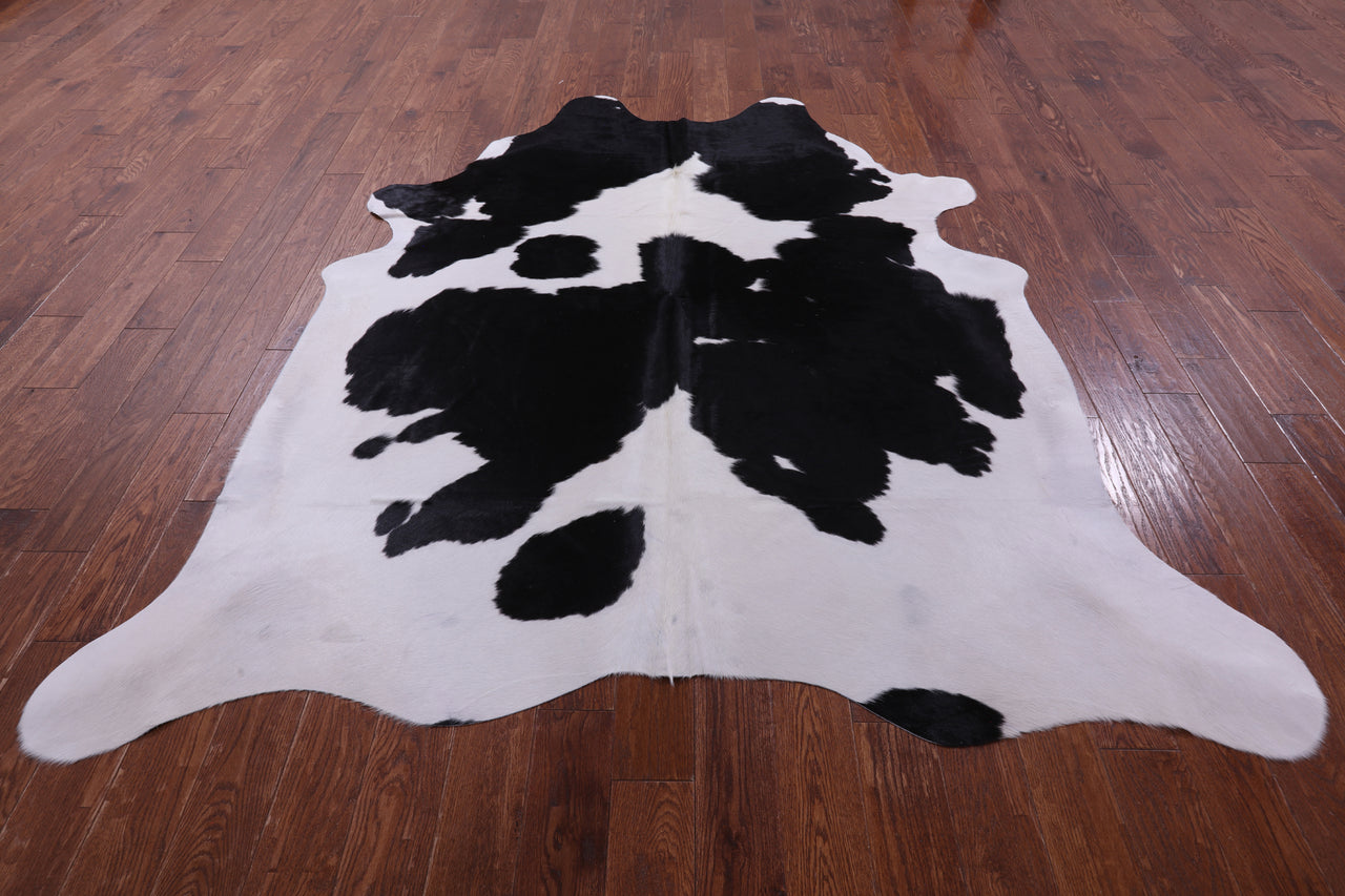 Black & White Natural Cowhide Rug - XX-Large 7' 9"H x 6' 10"W