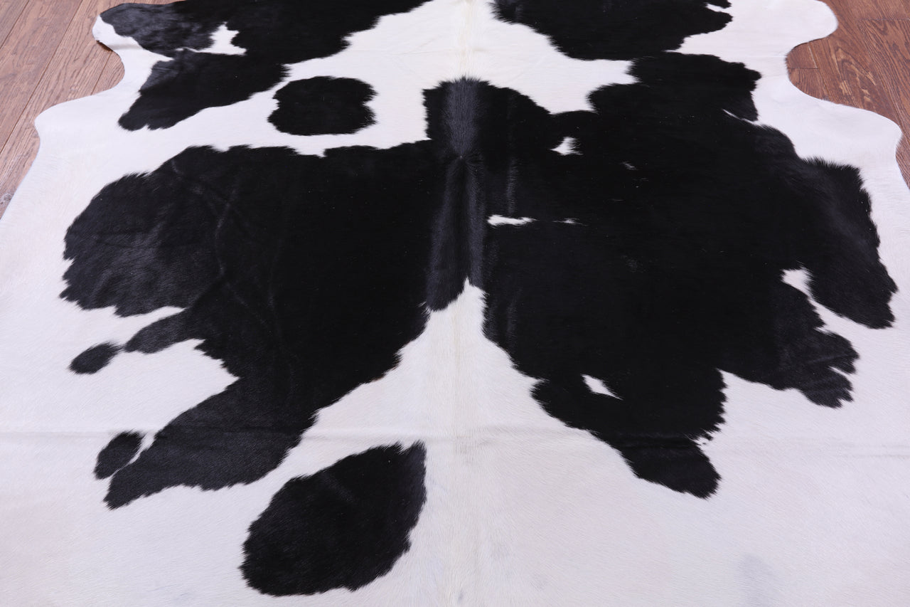 Black & White Natural Cowhide Rug - XX-Large 7' 9"H x 6' 10"W