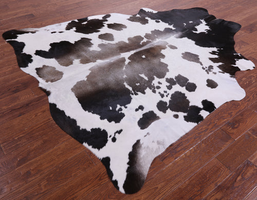 Brown & White Natural Cowhide Rug - X-Large 7' 7