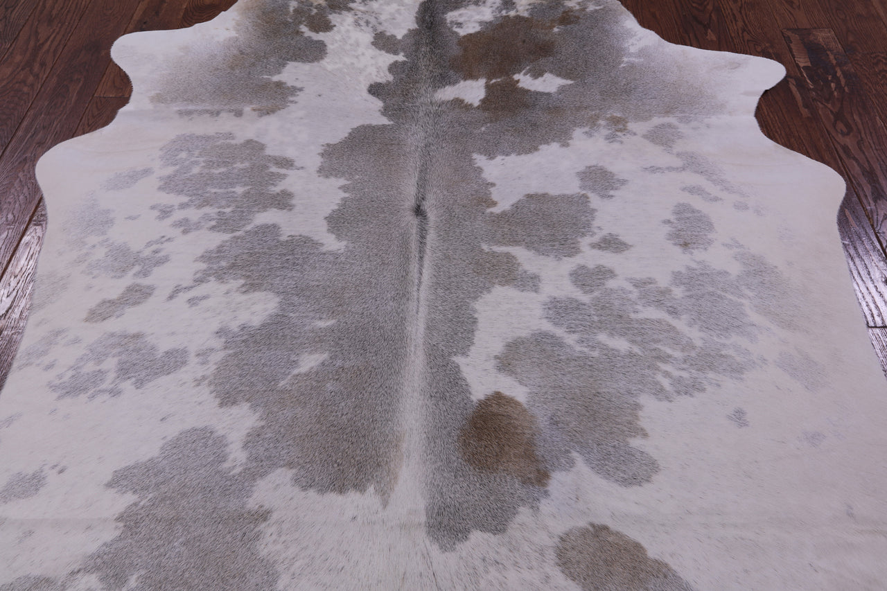 Grey & White Natural Cowhide Rug - XX-Large 8' 0"H x 5' 10"W