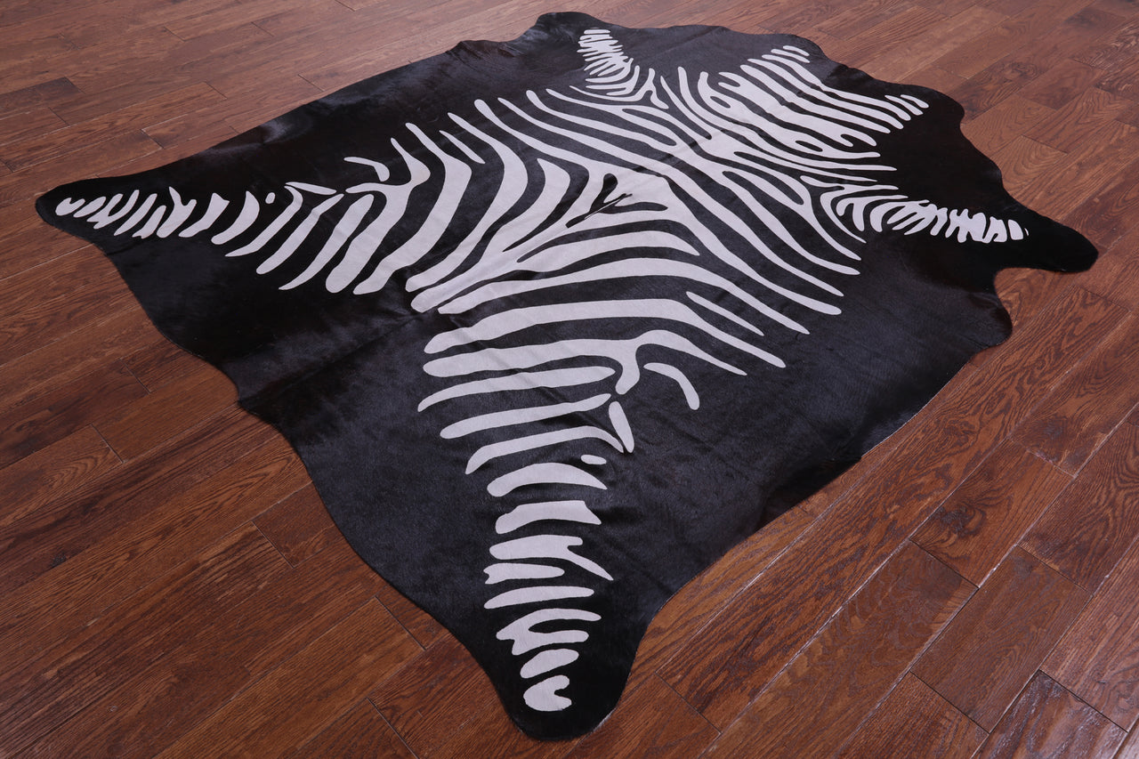 Zebra Animal Print Natural Cowhide Rug - X-Large 7' 0"H x 5' 10"W