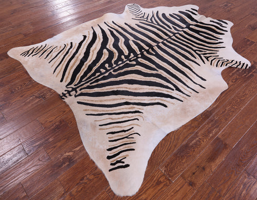 Animal Print Natural Cowhide Rug - XX-Large 7' 10