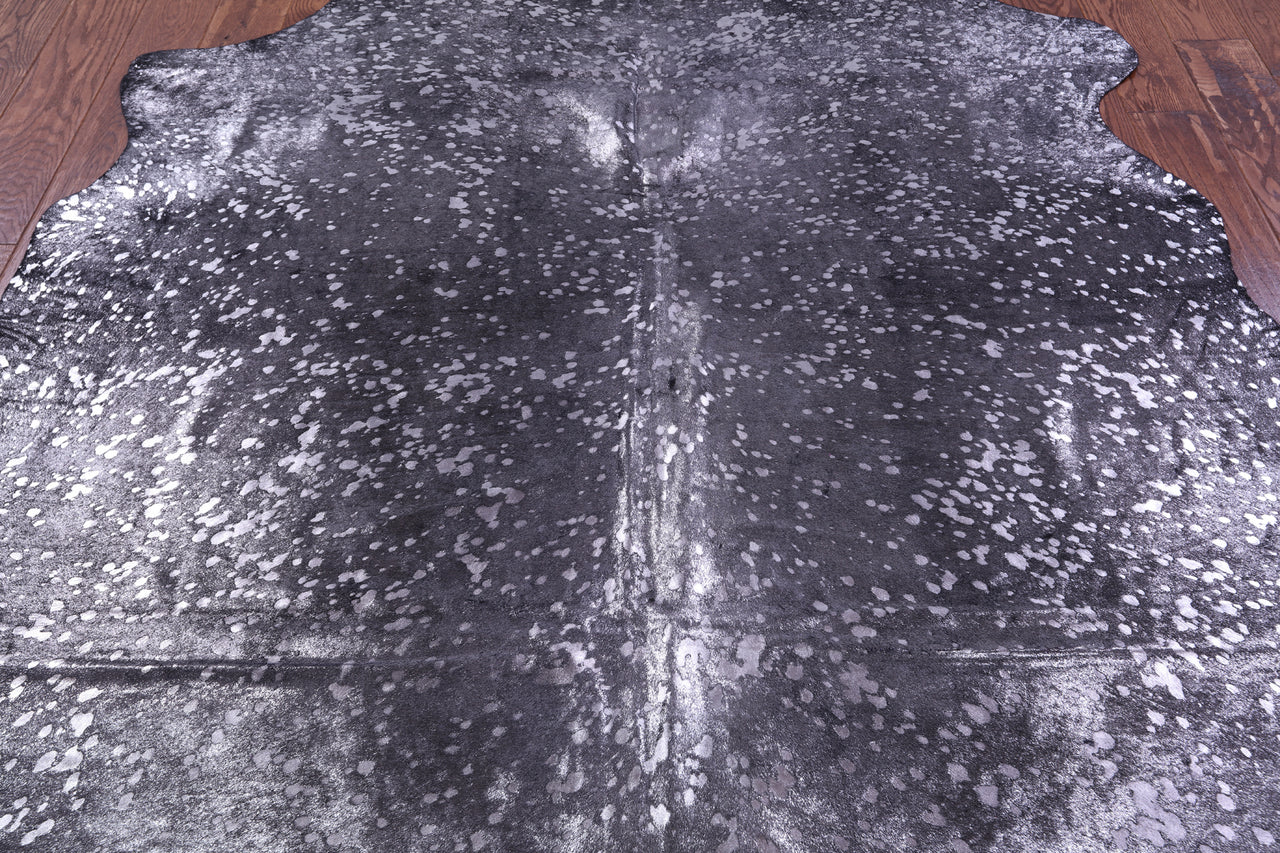 Silver Metallic Natural Cowhide Rug - X-Large 7' 7"H x 6' 8"W