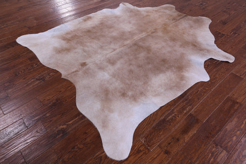 Light Brown Natural Cowhide Rug - XX-Large 8' 0