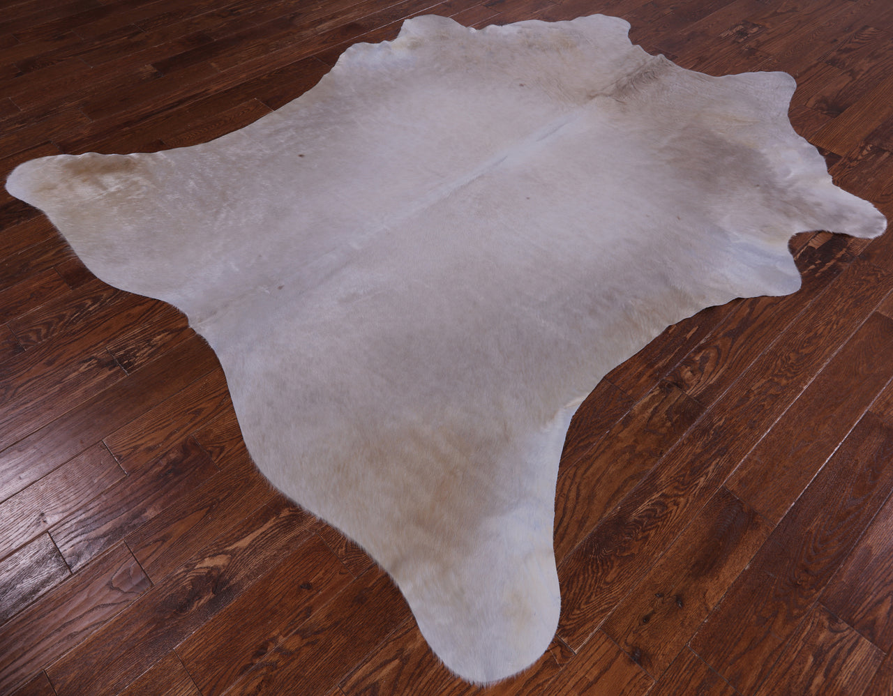 SUPER SALE Champagne Natural Cowhide Rug - XX-Large 8' 2"H x 7' 0"W
