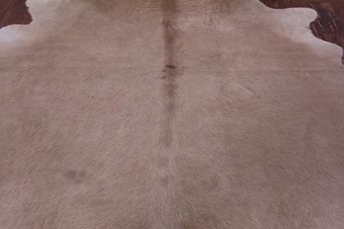 Light Brown Natural Cowhide Rug - X-Large 7' 1