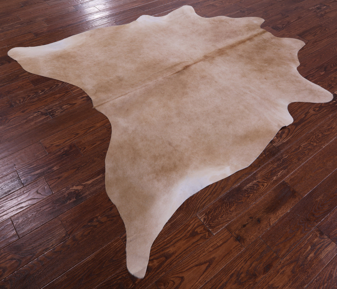 Light Brown Natural Cowhide Rug - X-Large 7' 1"H x 6' 10"W