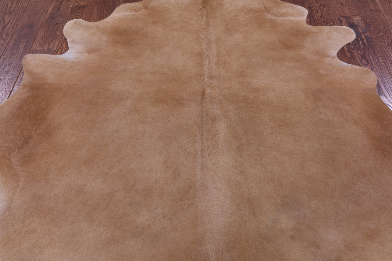 Light Brown Natural Cowhide Rug - X-Large 7' 7"H x 6' 4"W