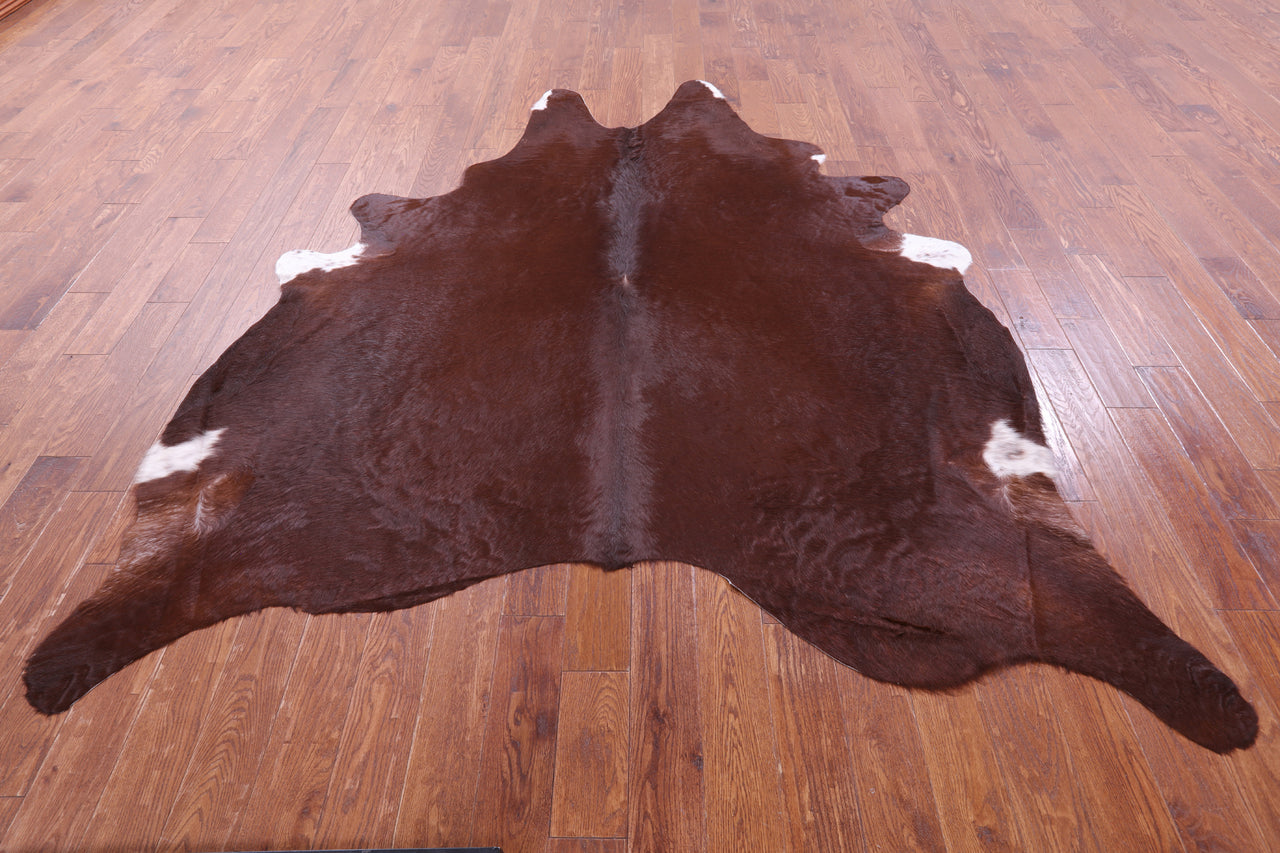 Brown Natural Cowhide Rug - XX-Large 8' 4"H x 7' 4"W
