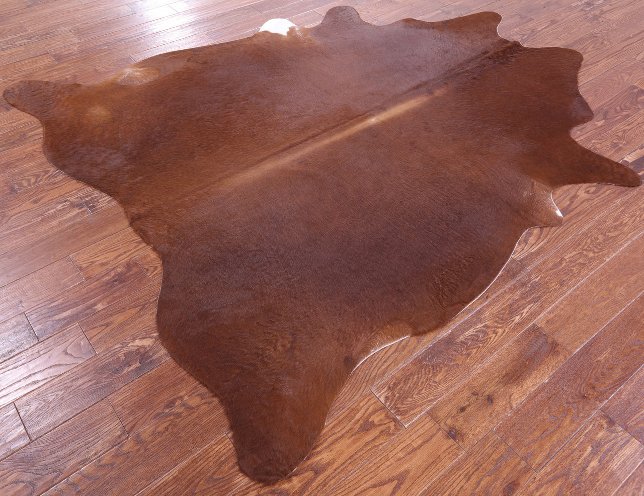 Brown Natural Cowhide Rug - X-Large 7' 6"H x 6' 8"W