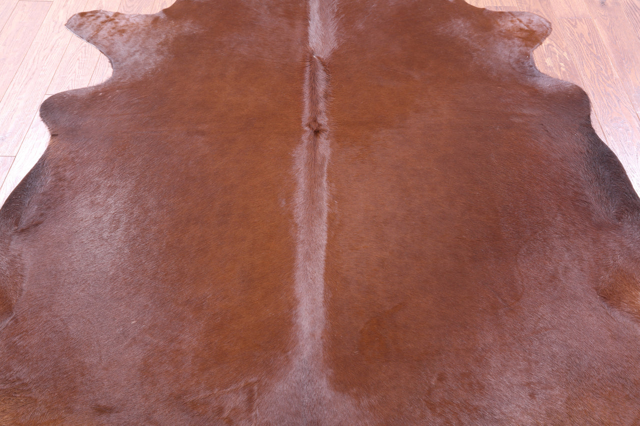 Brown Natural Cowhide Rug - XX-Large 8' 3"H x 7' 2"W