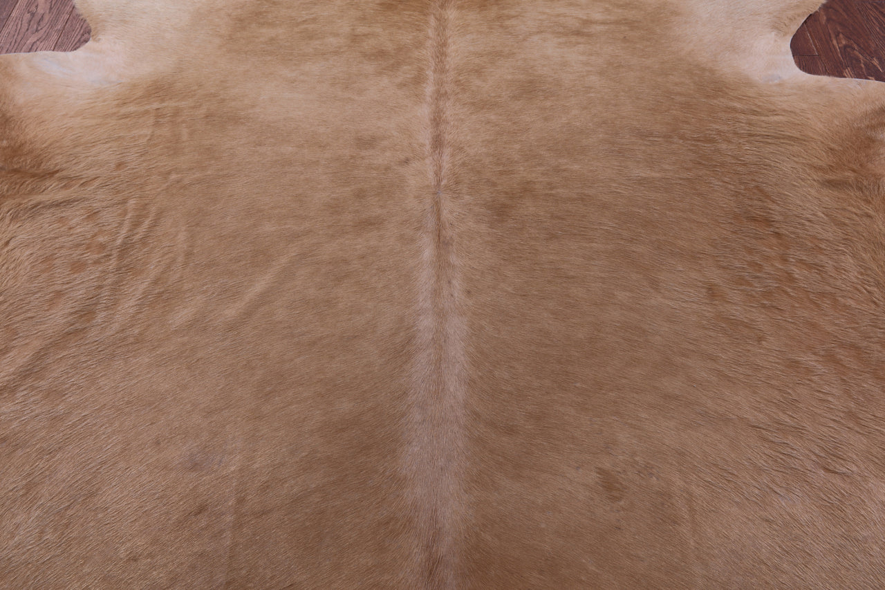 Light Brown Natural Cowhide Rug - X-Large 7' 6"H x 6' 8"W