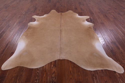 Light Brown Natural Cowhide Rug - X-Large 7' 0