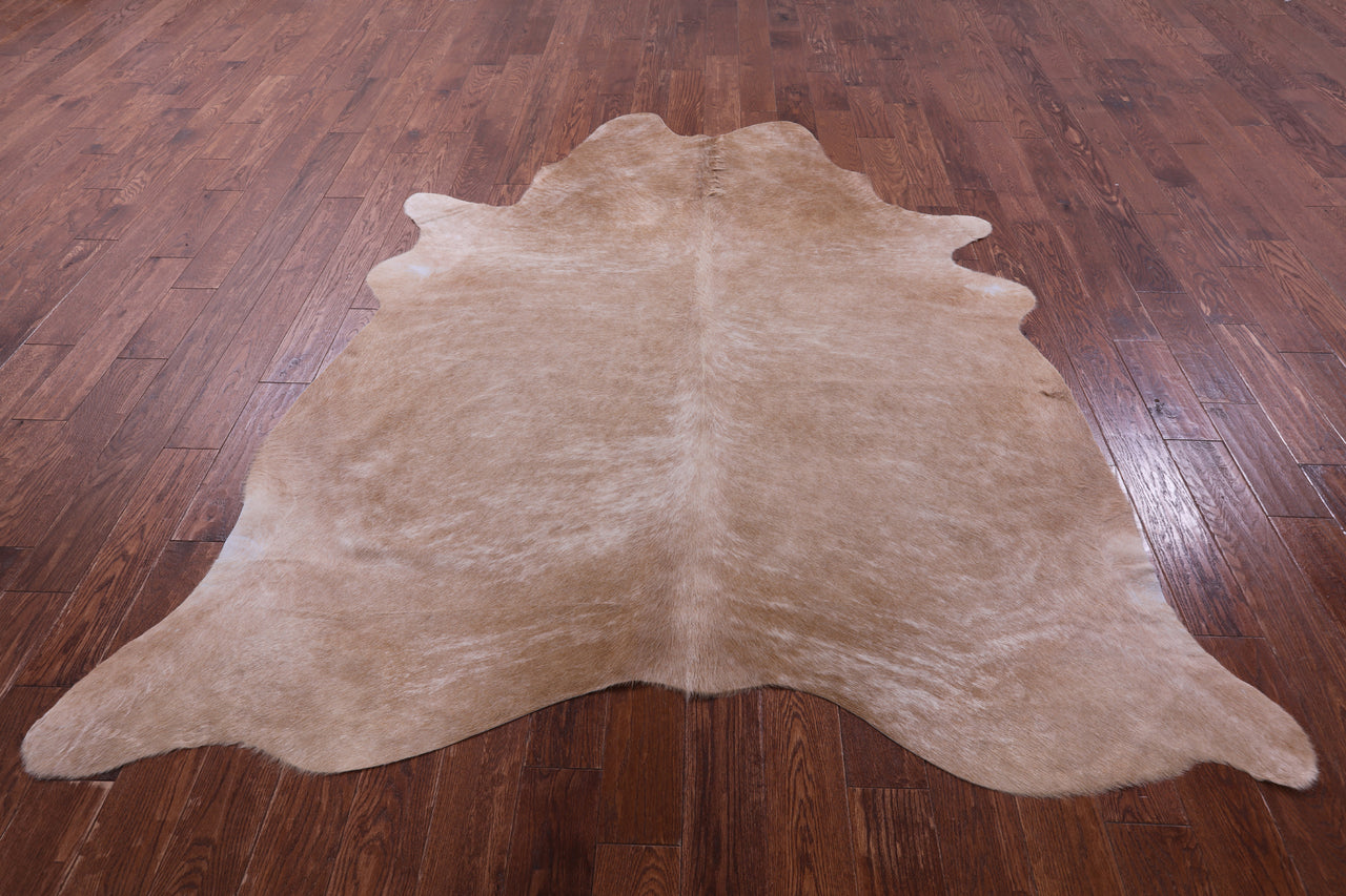 Light Brown Natural Cowhide Rug - XX-Large 7' 10"H x 6' 9"W
