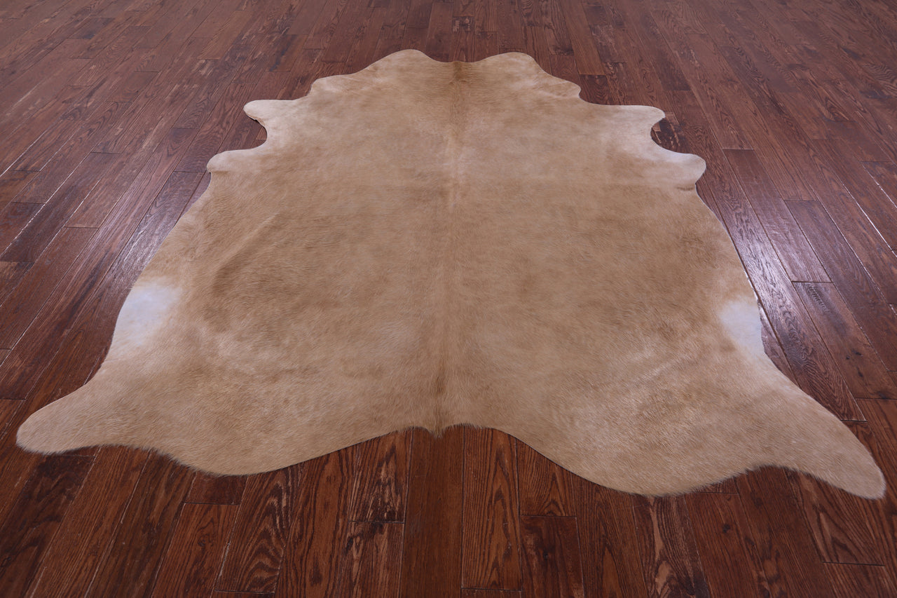 Light Brown Natural Cowhide Rug - X-Large 7' 6"H x 6' 9"W