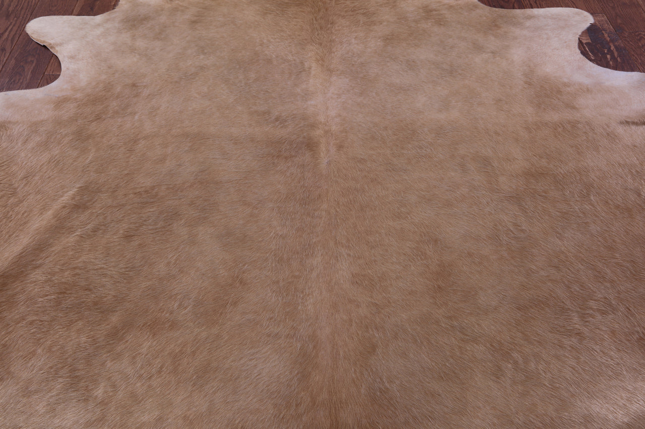 Light Brown Natural Cowhide Rug - X-Large 7' 6"H x 6' 9"W