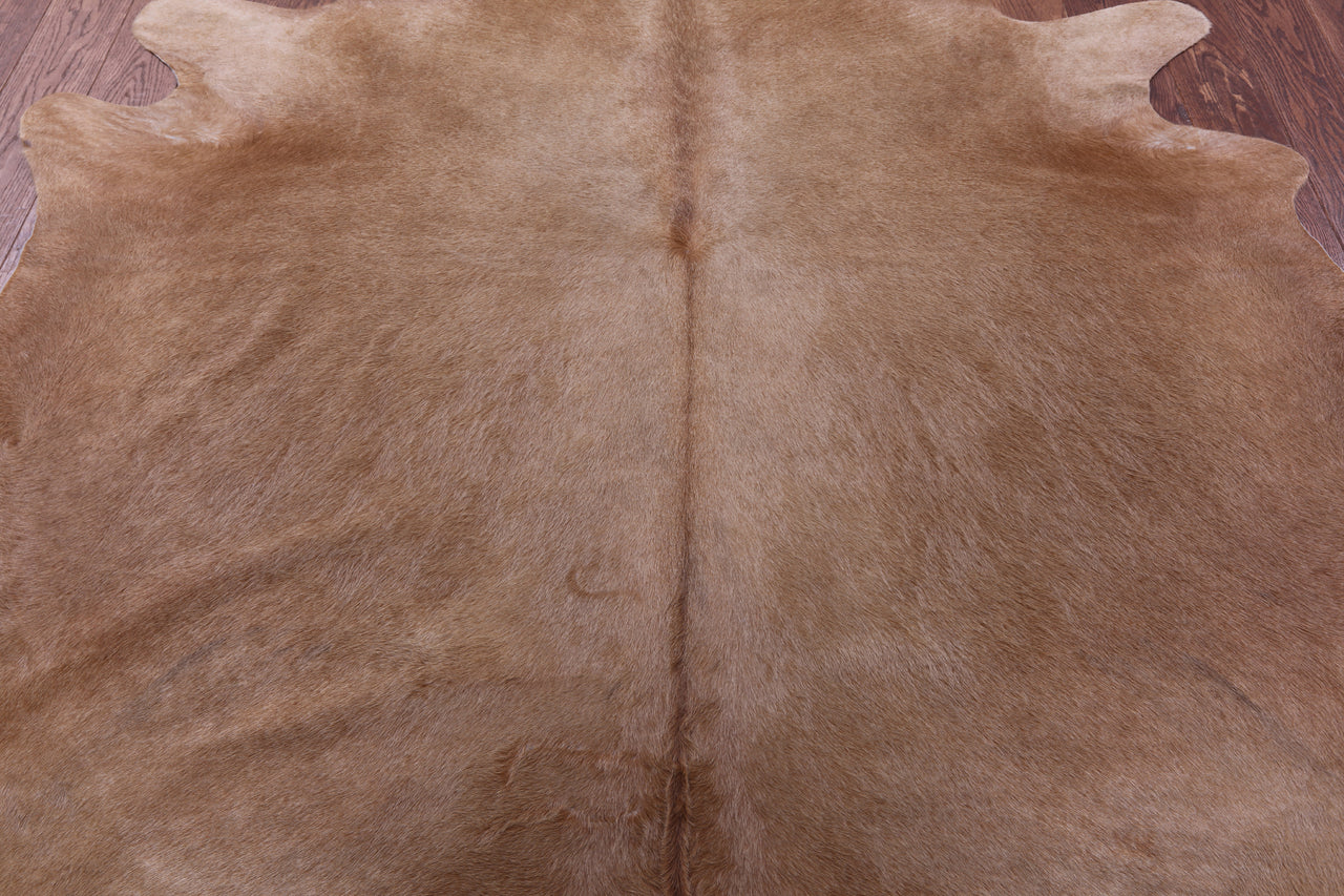 Light Brown Natural Cowhide Rug - XX-Large 8' 0"H x 7' 0"W