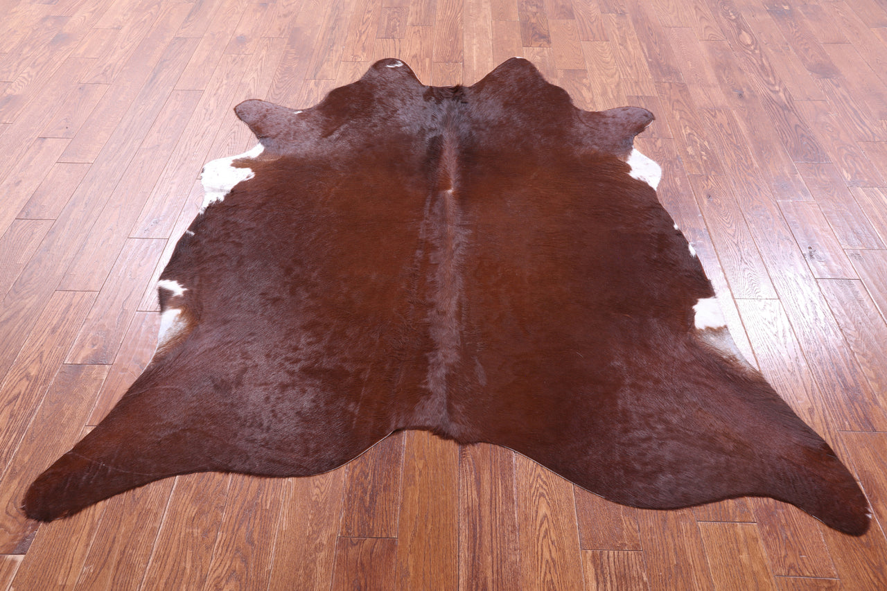 Brown Natural Cowhide Rug - Large 6' 8"H x 6' 0"W