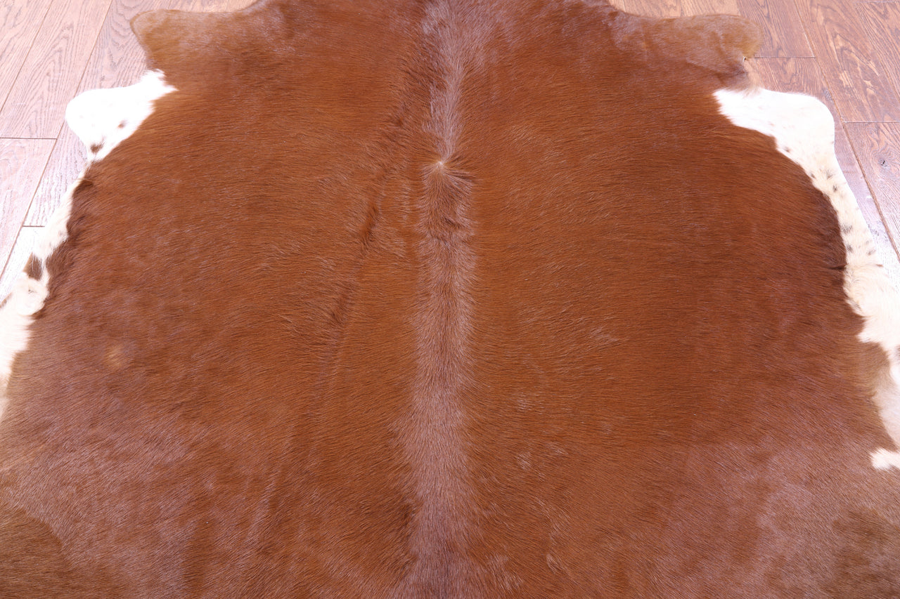 Brown Natural Cowhide Rug - Large 6' 7"H x 5' 9"W