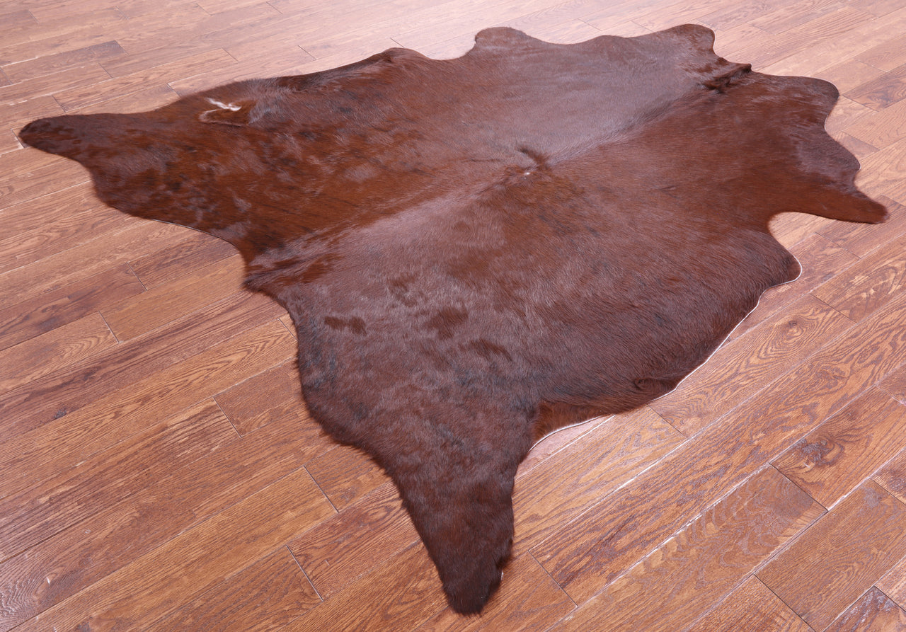 Brown Natural Cowhide Rug - X-Large 7' 1"H x 6' 3"W