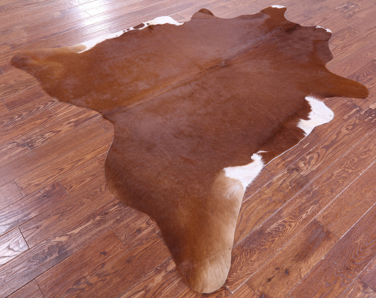 Brown Natural Cowhide Rug - X-Large 7' 0"H x 6' 9"W
