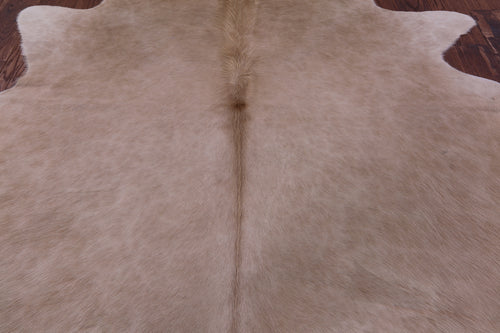 Light Brown Natural Cowhide Rug - X-Large 7' 0