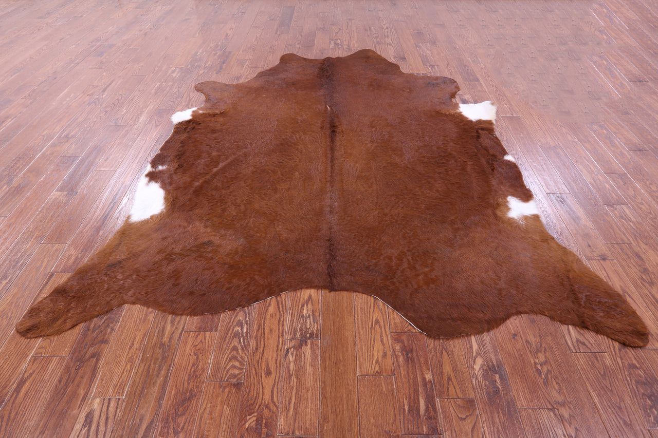 Brown Natural Cowhide Rug - XX-Large 8' 7"H x 7' 9"W
