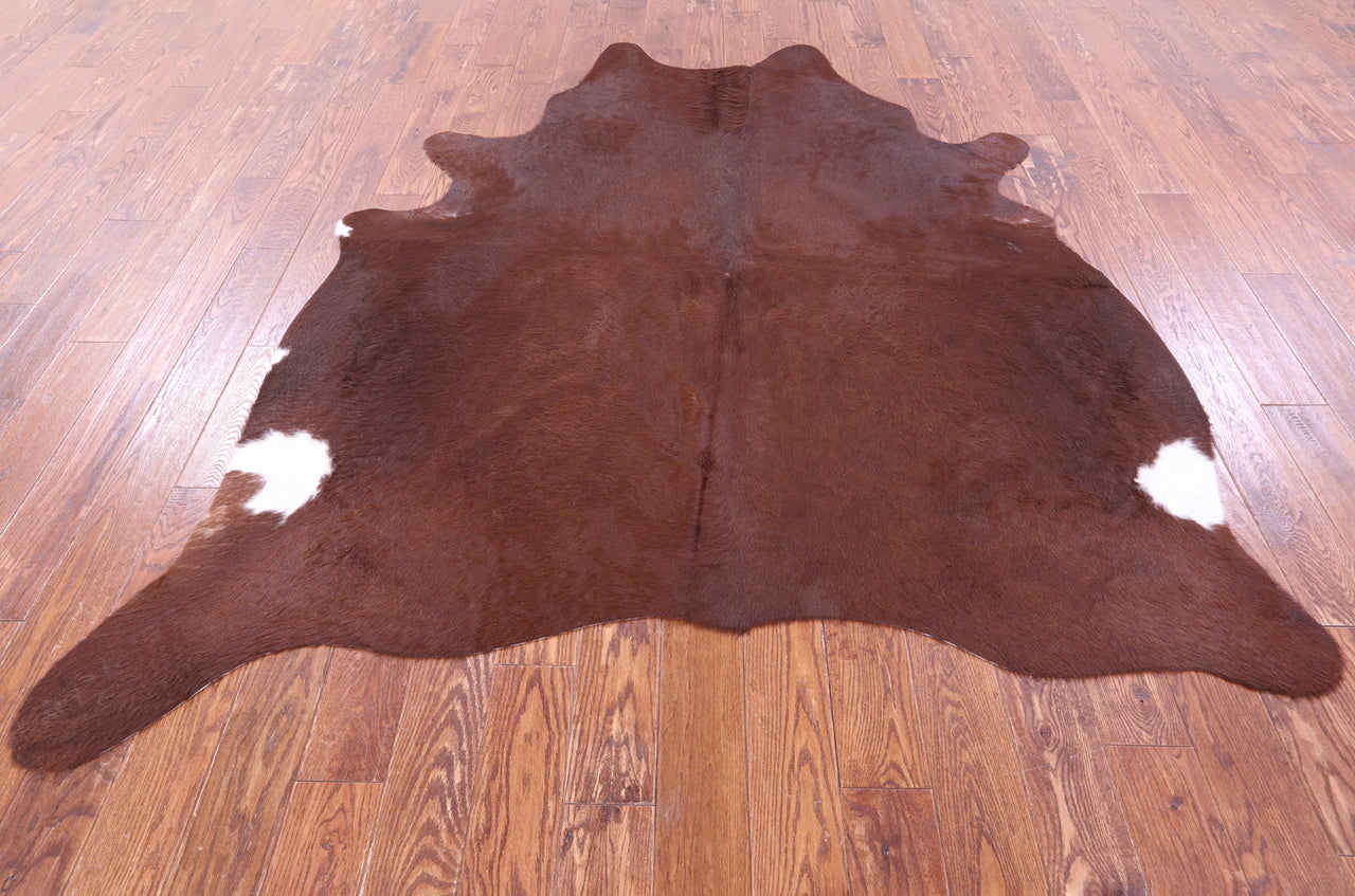 Brown Natural Cowhide Rug - XX-Large 8' 0"H x 6' 6"W
