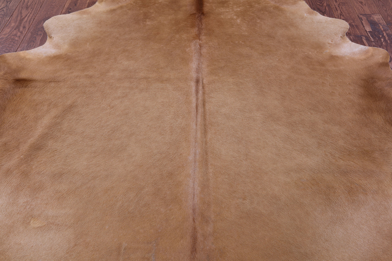 Light Brown Natural Cowhide Rug - XX-Large 7' 10"H x 7' 0"W
