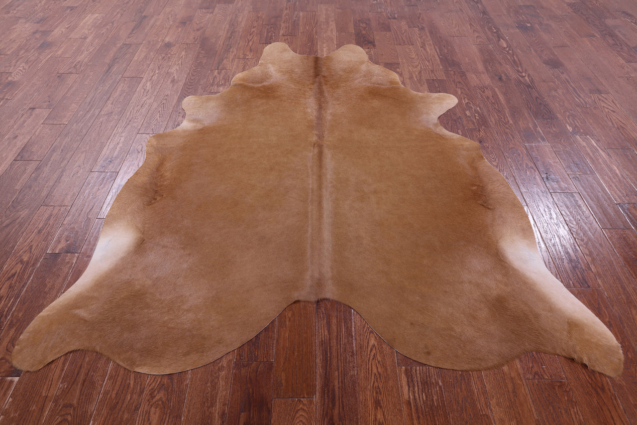Light Brown Natural Cowhide Rug - X-Large 7' 4"H x 6' 4"W