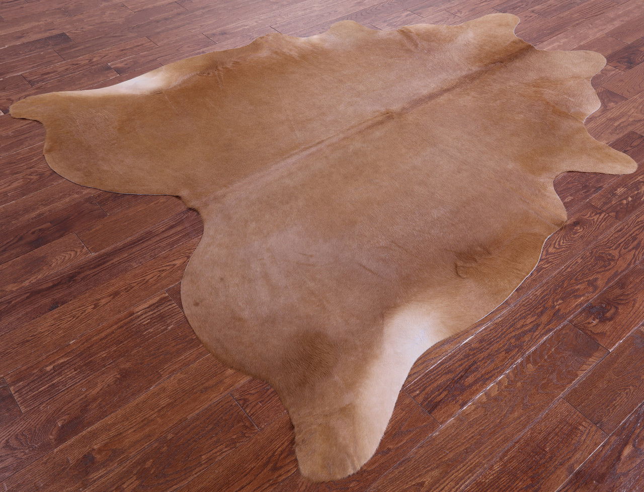 Light Brown Natural Cowhide Rug - X-Large 7' 4"H x 6' 4"W